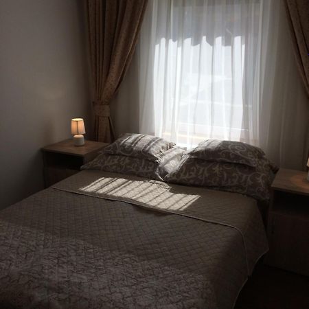 Liliom Vendeghaz Apartment Visegrád Екстериор снимка